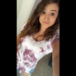 Meet your Posher, Holly